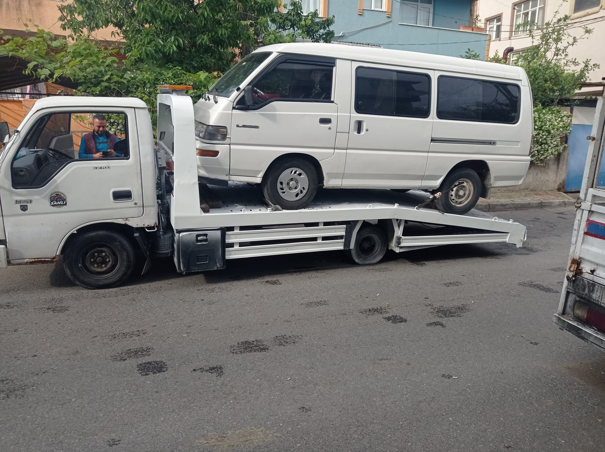 İstanbul oto kurtarma çekici operasyonu - 7/24 acil yol yardım hizmeti